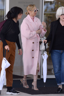 Diane Kruger feet photo thumbnail