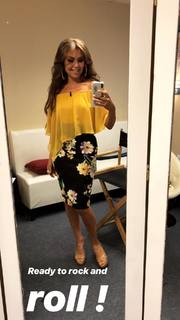 Thalía feet photo thumbnail