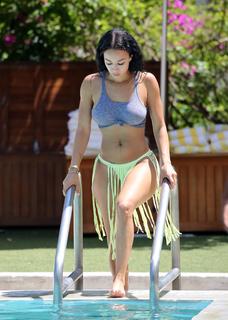 Draya Michele feet photo thumbnail