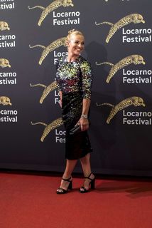 Lara Gut feet photo 2
