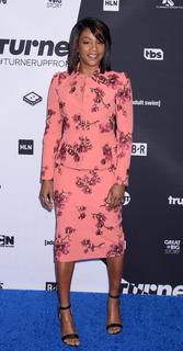 Tiffany Haddish feet photo thumbnail