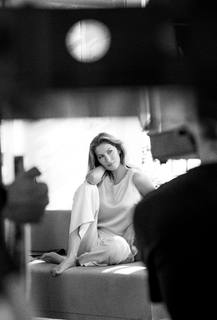 Gisele Bündchen feet photo thumbnail