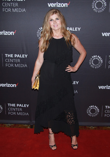 Connie Britton feet photo thumbnail