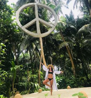 Juliana Paes feet photo thumbnail