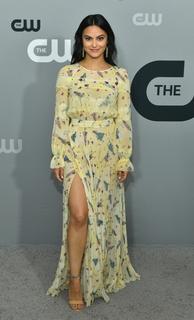Camila Mendes feet photo thumbnail