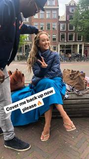Kino MacGregor feet photo thumbnail