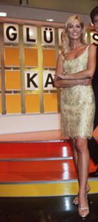 Sonya Kraus feet photo thumbnail