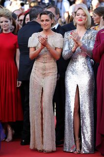 Kristen Stewart feet photo thumbnail