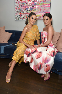Lea Michele feet photo thumbnail