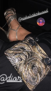 Jessica Alba feet photo thumbnail