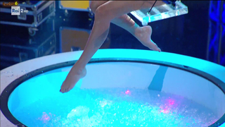 Veronica Maya feet photo thumbnail