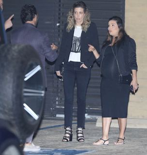 Eva Longoria feet photo thumbnail