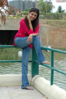 Kajal Aggarwal feet photo thumbnail