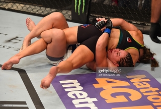 Miesha Tate feet photo thumbnail