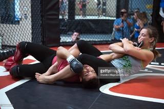 Miesha Tate feet photo thumbnail