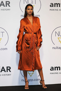Lais Ribeiro feet photo thumbnail