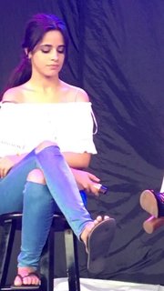 Camila Cabello feet photo thumbnail