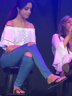 Camila Cabello feet photo thumbnail