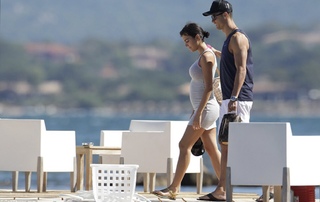 Georgina Rodríguez feet photo thumbnail