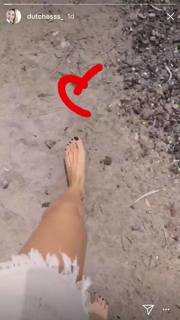 Doukissa Nomikou feet photo thumbnail