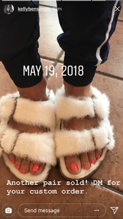 Kelly Bensimon feet photo thumbnail