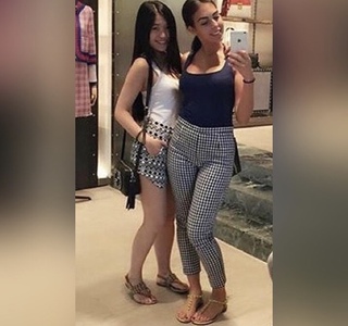 Georgina Rodríguez feet photo thumbnail