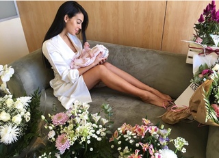 Georgina Rodríguez feet photo thumbnail