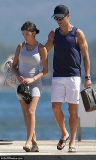 Georgina Rodríguez feet photo thumbnail