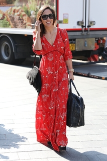 Myleene Klass feet photo thumbnail