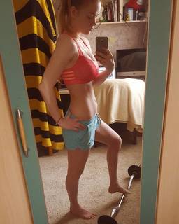 Polina Grents feet photo 1
