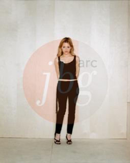 Brittany Murphy feet photo thumbnail