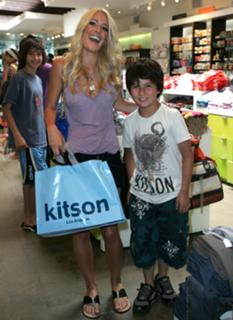 Heidi Montag feet photo thumbnail