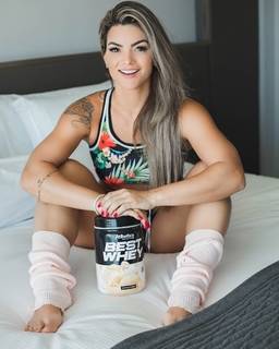 Kelly Key feet photo thumbnail