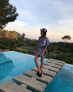 Natalia Siwiec feet photo thumbnail