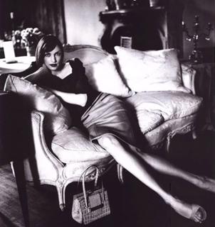 Famke Janssen feet photo thumbnail