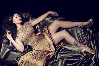 Haifa Wehbe feet photo thumbnail