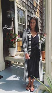 Lea Michele feet photo thumbnail