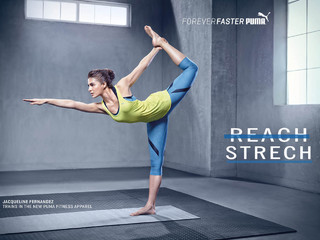 Jacqueline Fernandez feet photo thumbnail