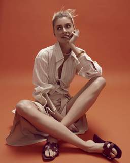 Lena Gercke feet photo thumbnail