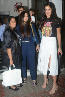 Katrina Kaif feet photo thumbnail