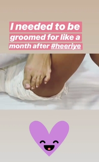 Jacqueline Fernandez feet photo thumbnail