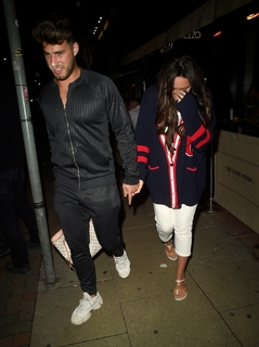 Charlotte Crosby feet photo thumbnail