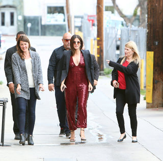 Sandra Bullock feet photo thumbnail