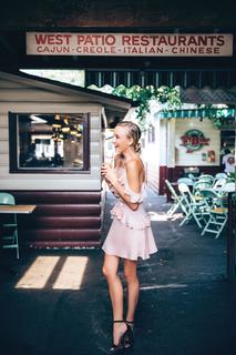 Nastia Liukin feet photo thumbnail