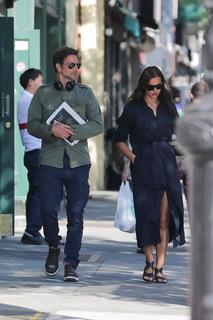 Irina Shayk feet photo thumbnail