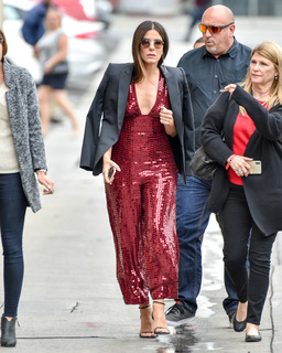 Sandra Bullock feet photo thumbnail