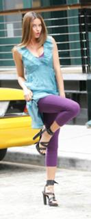 Adriana Lima feet photo thumbnail