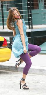 Adriana Lima feet photo thumbnail