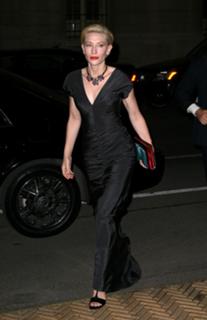 Cate Blanchett feet photo thumbnail