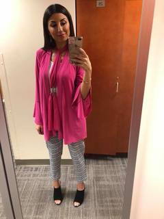 Courtney Khondabi feet photo thumbnail
